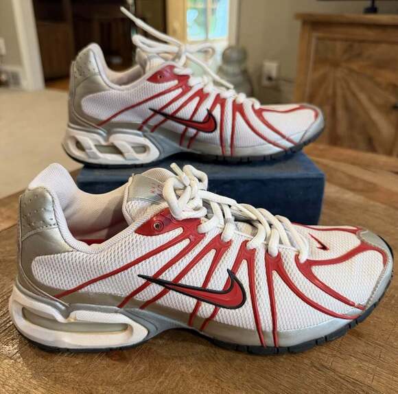 Nike Other - Vintage 2007 Nike Air Max Torch 5 SL White Red Silver 316124-162 Men's Size 8